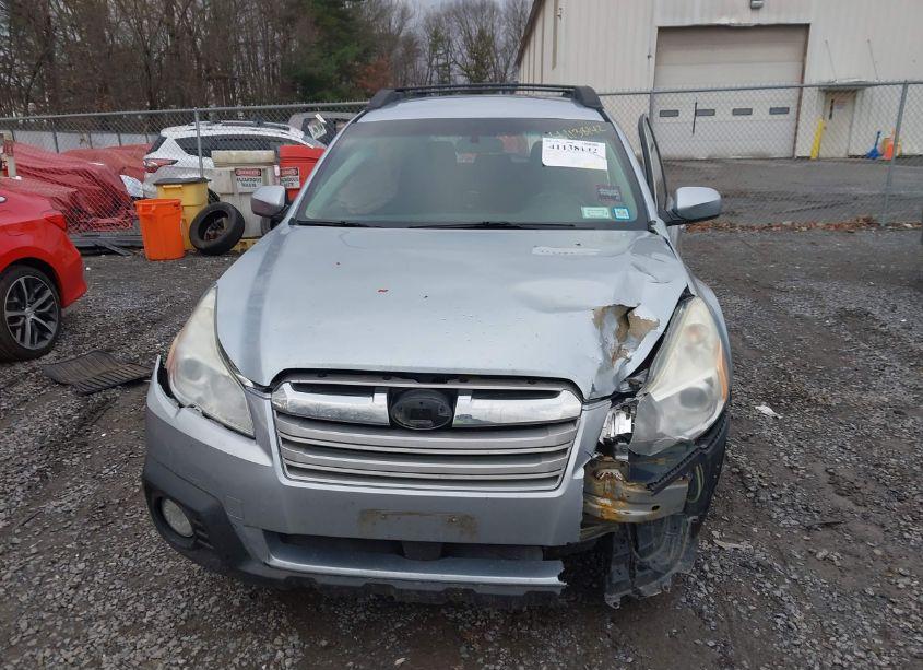 Photo 12 of 2014 Subaru Outback 2.5I PREMIUM (VIN 4S4BRBCC5E3238105)