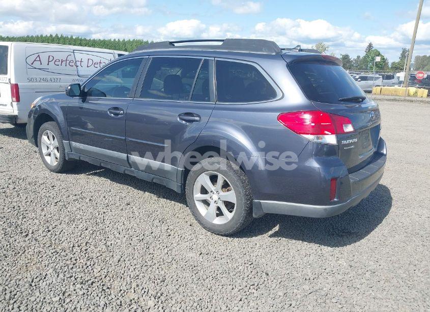 Photo 3 of 2014 Subaru Outback 2.5I PREMIUM (VIN 4S4BRBCC5E3247600)