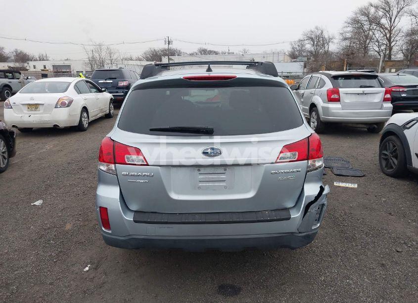 Photo 16 of 2014 Subaru Outback 2.5I PREMIUM (VIN 4S4BRBCC5E3276966)