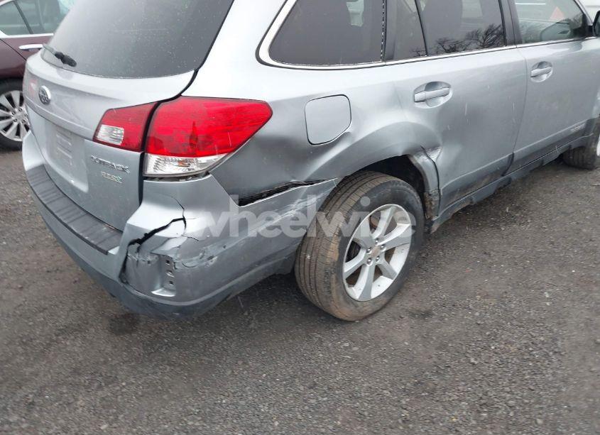 Photo 6 of 2014 Subaru Outback 2.5I PREMIUM (VIN 4S4BRBCC5E3276966)