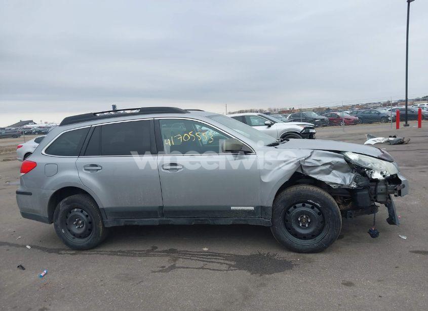 Photo 13 of 2010 Subaru Outback 2.5I PREMIUM (VIN 4S4BRBCC6A3358117)