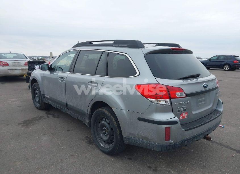Photo 3 of 2010 Subaru Outback 2.5I PREMIUM (VIN 4S4BRBCC6A3358117)