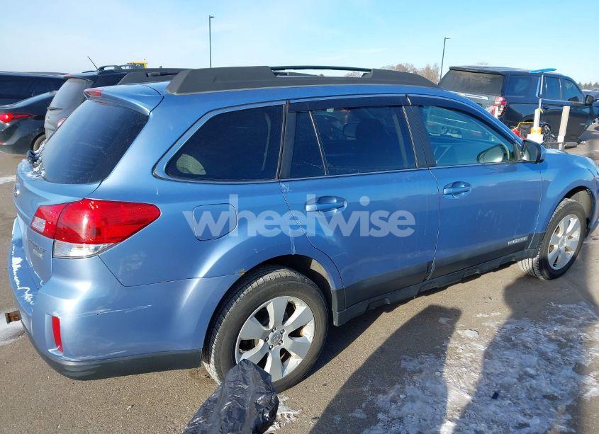 Photo 4 of 2010 Subaru Outback 2.5I PREMIUM (VIN 4S4BRBCC6A3367531)