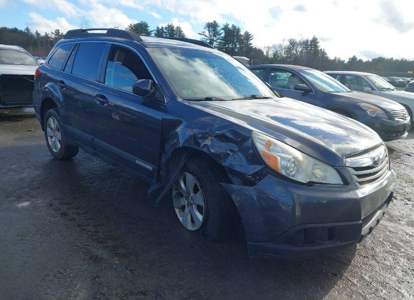 2011 Subaru Outback 2.5I PREMIUM (VIN 4S4BRBCC6B3322915) main photo