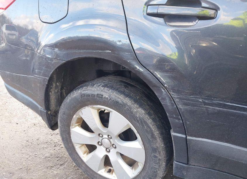 Photo 13 of 2011 Subaru Outback 2.5I PREMIUM (VIN 4S4BRBCC6B3322915)