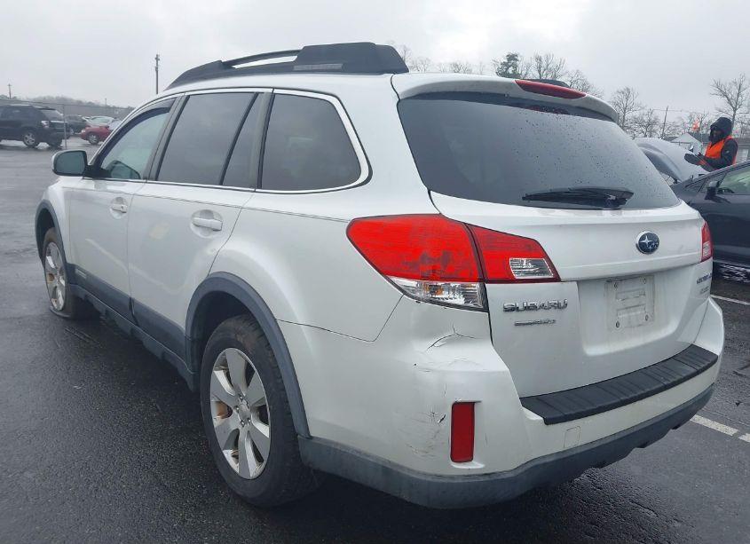 Photo 3 of 2012 Subaru Outback 2.5I PREMIUM (VIN 4S4BRBCC6C3204588)