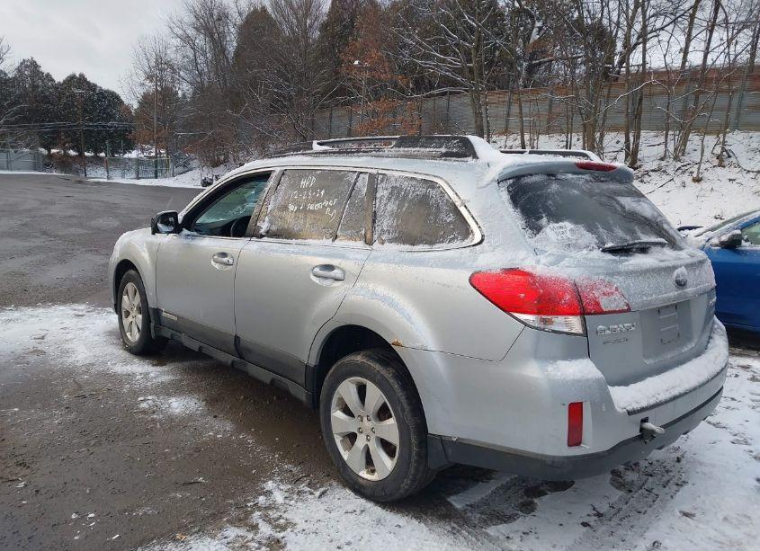 Photo 3 of 2012 Subaru Outback 2.5I PREMIUM (VIN 4S4BRBCC6C3237008)