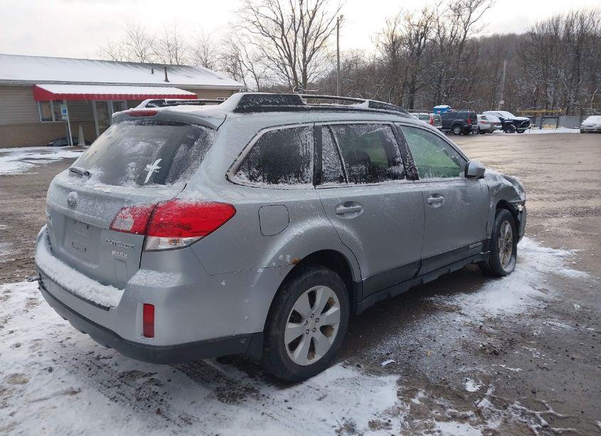 Photo 4 of 2012 Subaru Outback 2.5I PREMIUM (VIN 4S4BRBCC6C3237008)