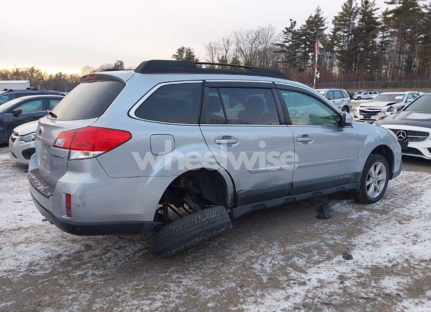Photo 6 of 2013 Subaru Outback 2.5I PREMIUM (VIN 4S4BRBCC6D3242890)