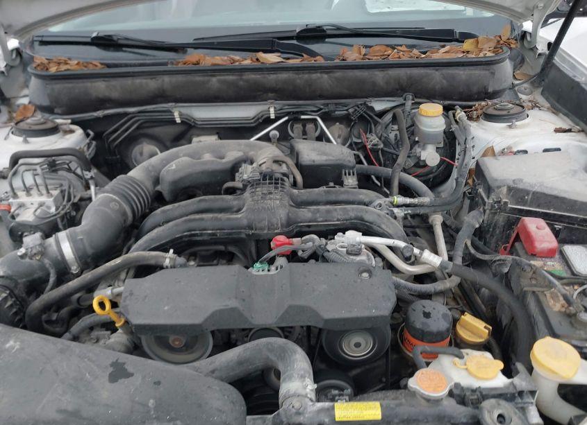 Photo 10 of 2013 Subaru Outback 2.5I PREMIUM (VIN 4S4BRBCC6D3312033)