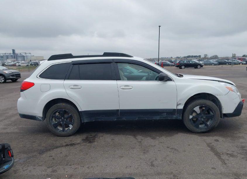 Photo 13 of 2013 Subaru Outback 2.5I PREMIUM (VIN 4S4BRBCC6D3312033)