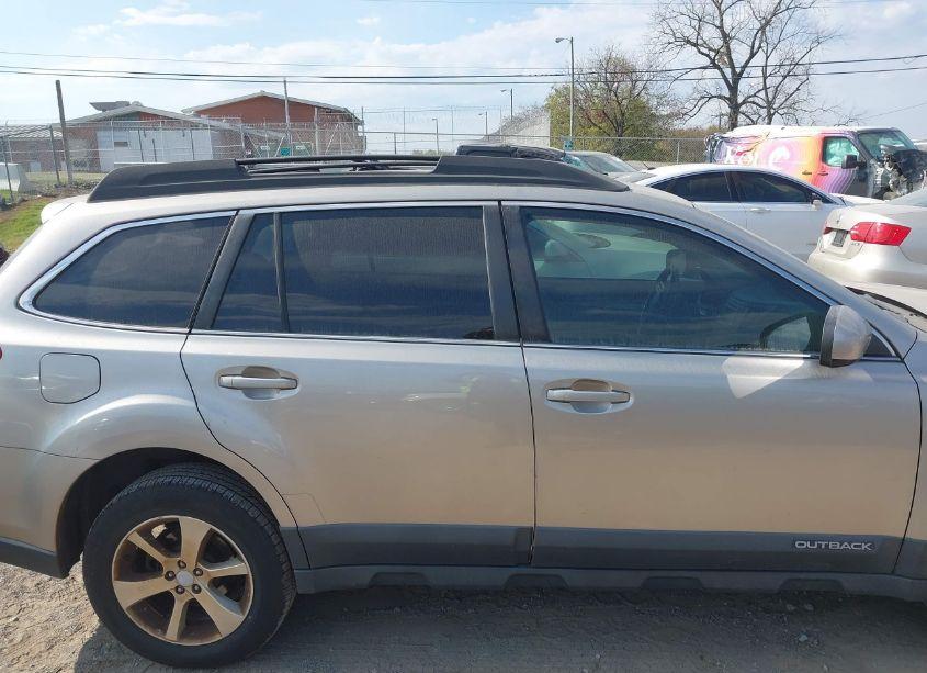 Photo 13 of 2014 Subaru Outback 2.5I PREMIUM (VIN 4S4BRBCC6E3221197)