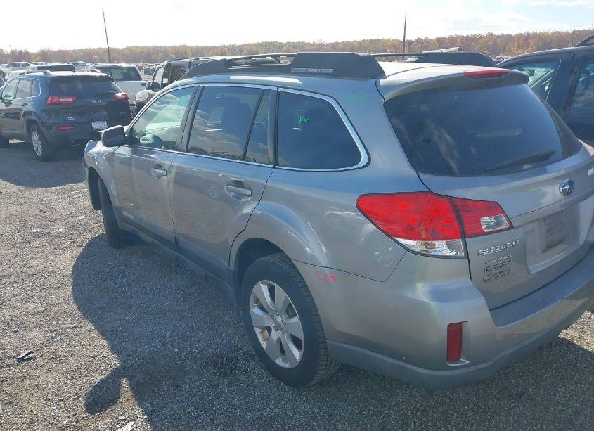 Photo 3 of 2011 Subaru Outback 2.5I PREMIUM (VIN 4S4BRBCC7B3351534)