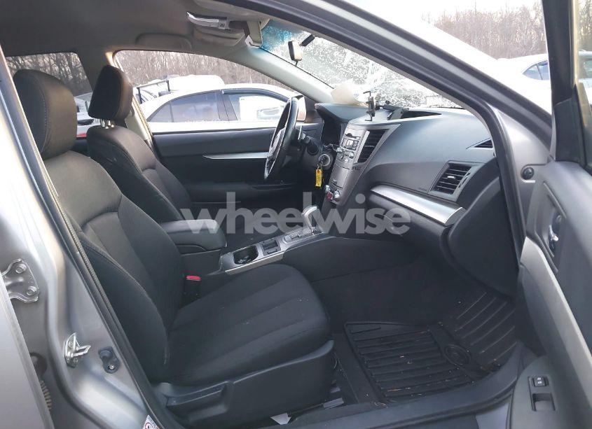 Photo 5 of 2011 Subaru Outback 2.5I PREMIUM (VIN 4S4BRBCC7B3362212)