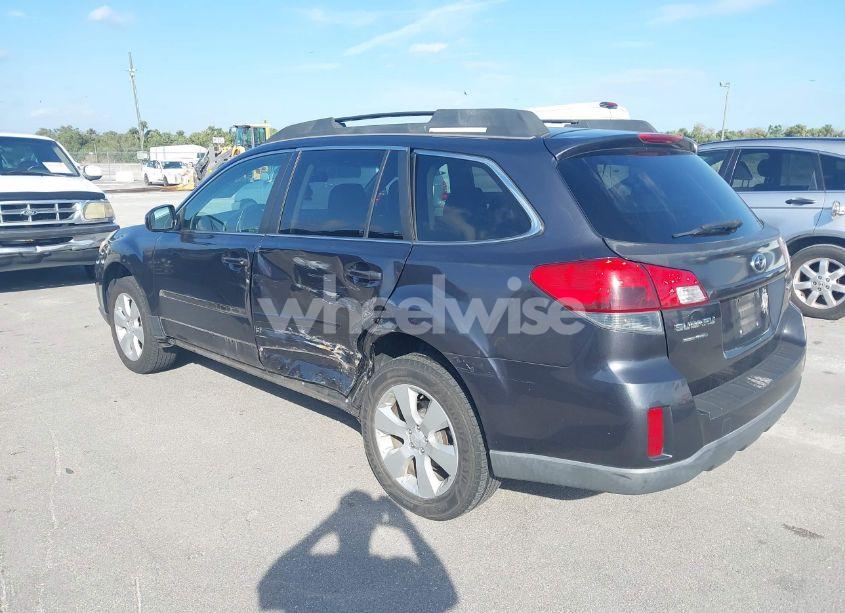 Photo 3 of 2011 Subaru Outback 2.5I PREMIUM (VIN 4S4BRBCC7B3403924)