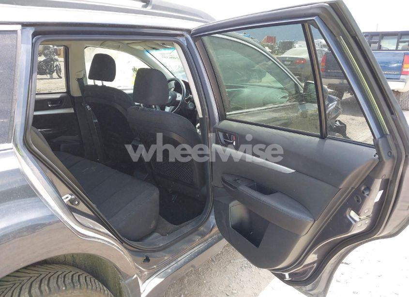 Photo 8 of 2011 Subaru Outback 2.5I PREMIUM (VIN 4S4BRBCC7B3419539)