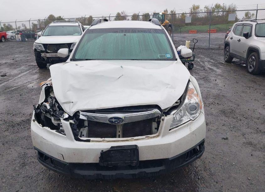 Photo 13 of 2012 Subaru Outback 2.5I PREMIUM (VIN 4S4BRBCC7C1220567)