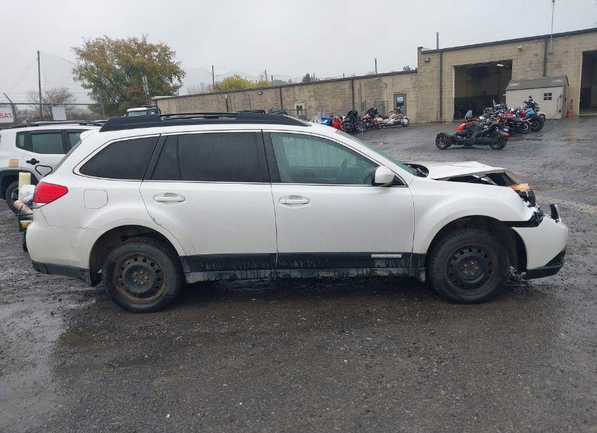 Photo 14 of 2012 Subaru Outback 2.5I PREMIUM (VIN 4S4BRBCC7C1220567)