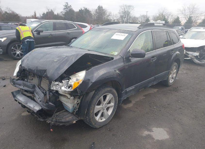 Photo 2 of 2013 Subaru Outback 2.5I PREMIUM (VIN 4S4BRBCC7D3243823)
