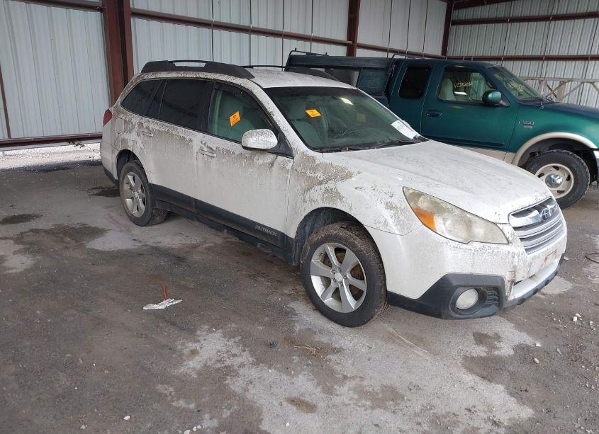 2013 Subaru Outback 2.5I PREMIUM (VIN 4S4BRBCC7D3314017) main photo