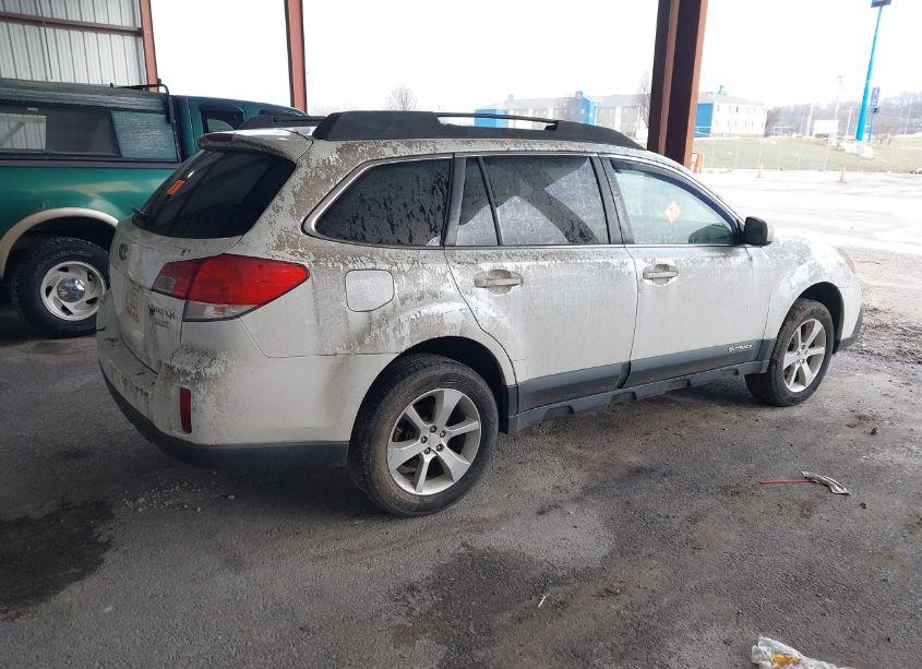 Photo 4 of 2013 Subaru Outback 2.5I PREMIUM (VIN 4S4BRBCC7D3314017)