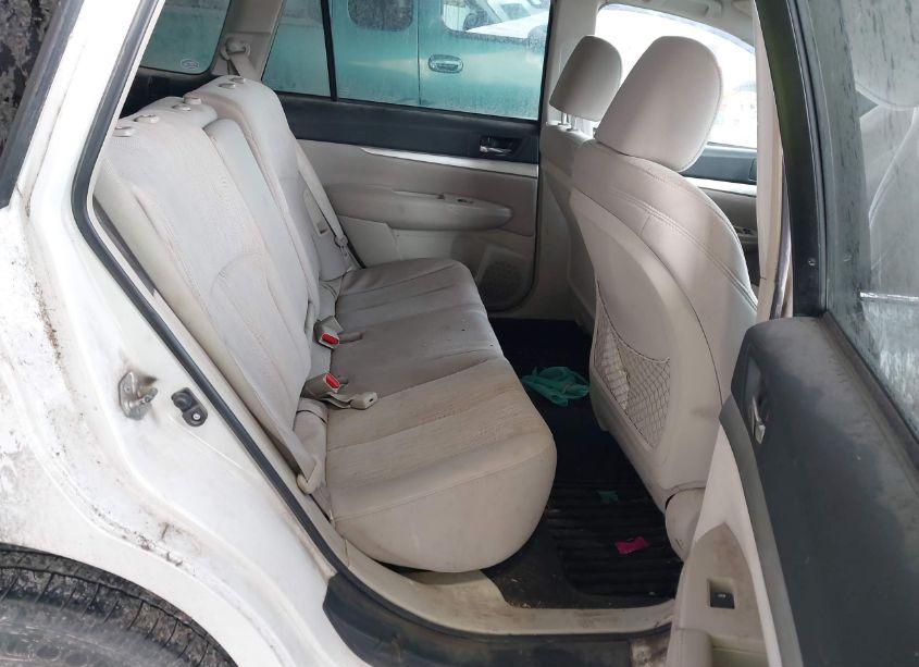Photo 8 of 2013 Subaru Outback 2.5I PREMIUM (VIN 4S4BRBCC7D3314017)