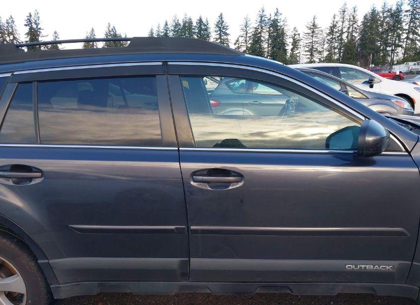 Photo 14 of 2013 Subaru Outback 2.5I PREMIUM (VIN 4S4BRBCC7D3322263)