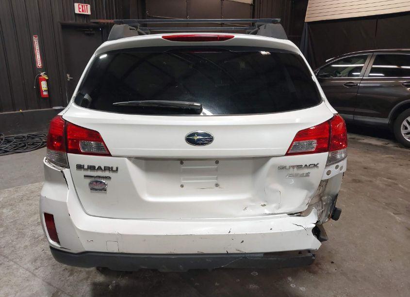 Photo 16 of 2013 Subaru Outback 2.5I PREMIUM (VIN 4S4BRBCC7D3322859)