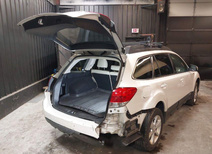Photo 4 of 2013 Subaru Outback 2.5I PREMIUM (VIN 4S4BRBCC7D3322859)