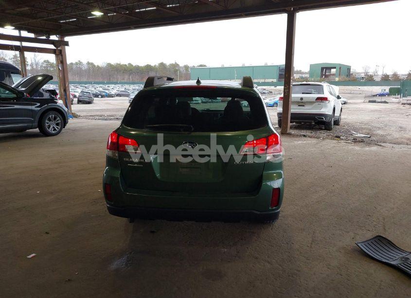 Photo 16 of 2014 Subaru Outback 2.5I PREMIUM (VIN 4S4BRBCC7E3278797)