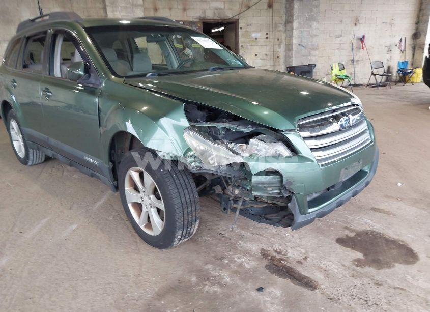 Photo 6 of 2014 Subaru Outback 2.5I PREMIUM (VIN 4S4BRBCC7E3278797)