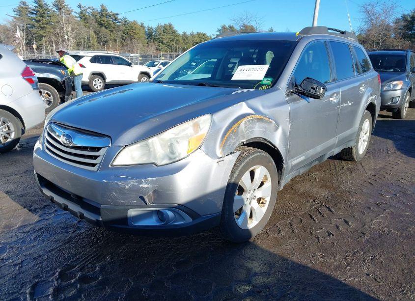 Photo 2 of 2010 Subaru Outback 2.5I PREMIUM (VIN 4S4BRBCC8A3350780)