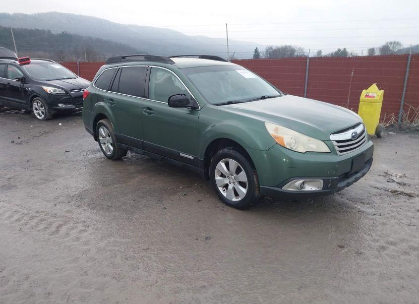 2010 Subaru Outback 2.5I PREMIUM (VIN 4S4BRBCC8A3374867) main photo