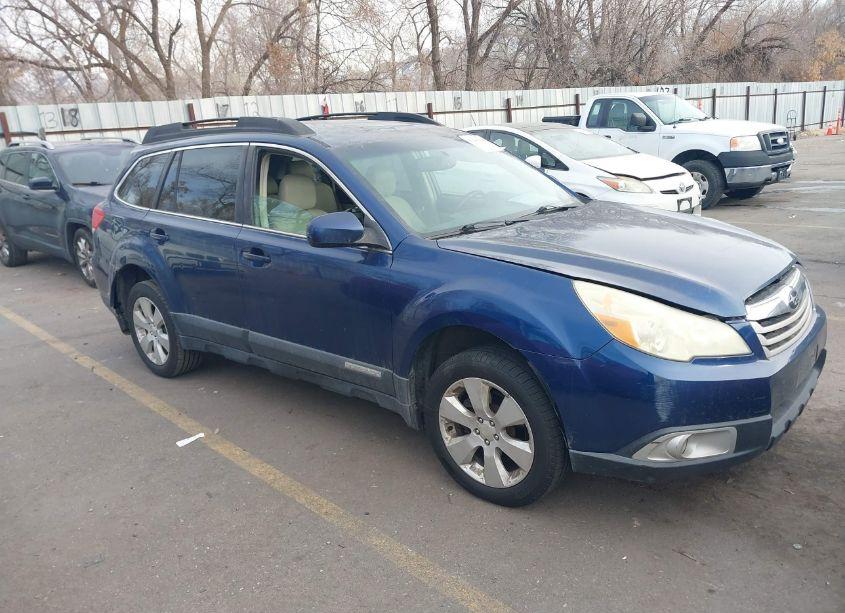 2010 Subaru Outback 2.5I PREMIUM (VIN 4S4BRBCC8A3376392) main photo