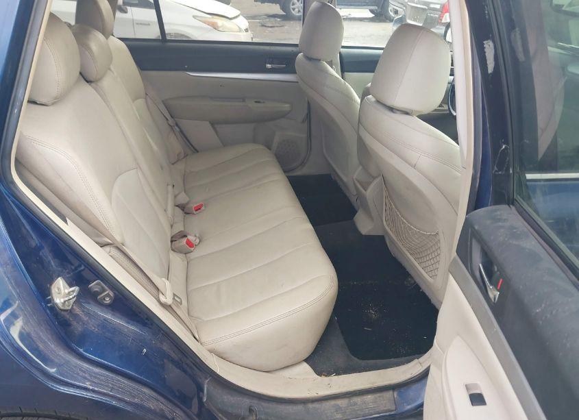 Photo 8 of 2010 Subaru Outback 2.5I PREMIUM (VIN 4S4BRBCC8A3376392)