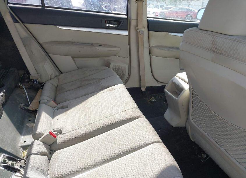 Photo 8 of 2011 Subaru Outback 2.5I PREMIUM (VIN 4S4BRBCC8B3317215)