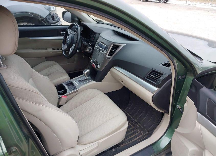 Photo 5 of 2011 Subaru Outback 2.5I PREMIUM (VIN 4S4BRBCC8B3397518)