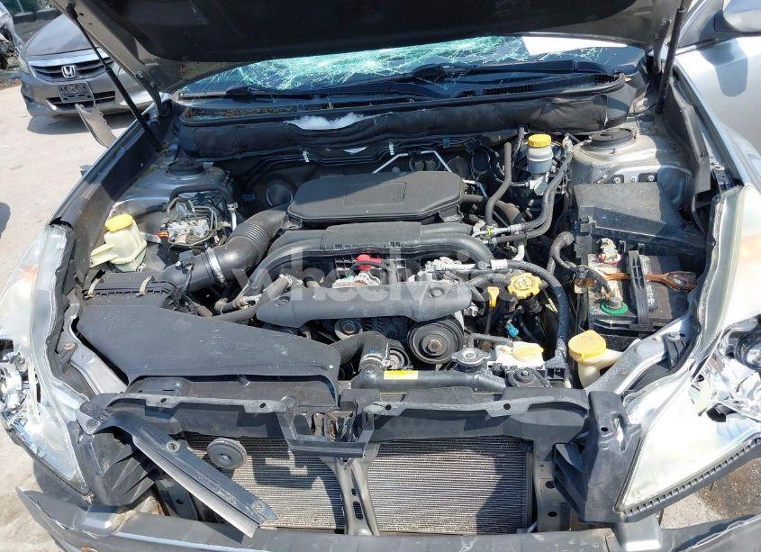 Photo 10 of 2011 Subaru Outback 2.5I PREMIUM (VIN 4S4BRBCC8B3398149)