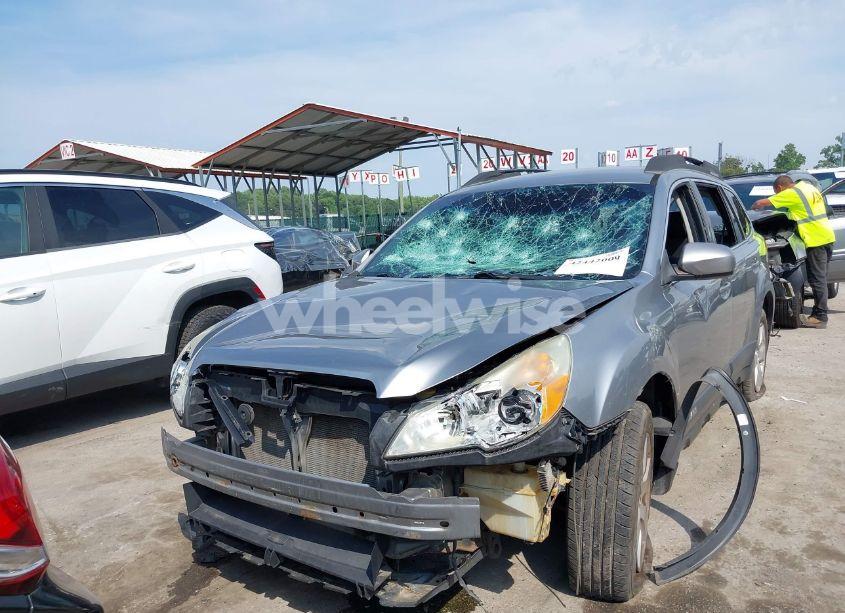 Photo 6 of 2011 Subaru Outback 2.5I PREMIUM (VIN 4S4BRBCC8B3398149)