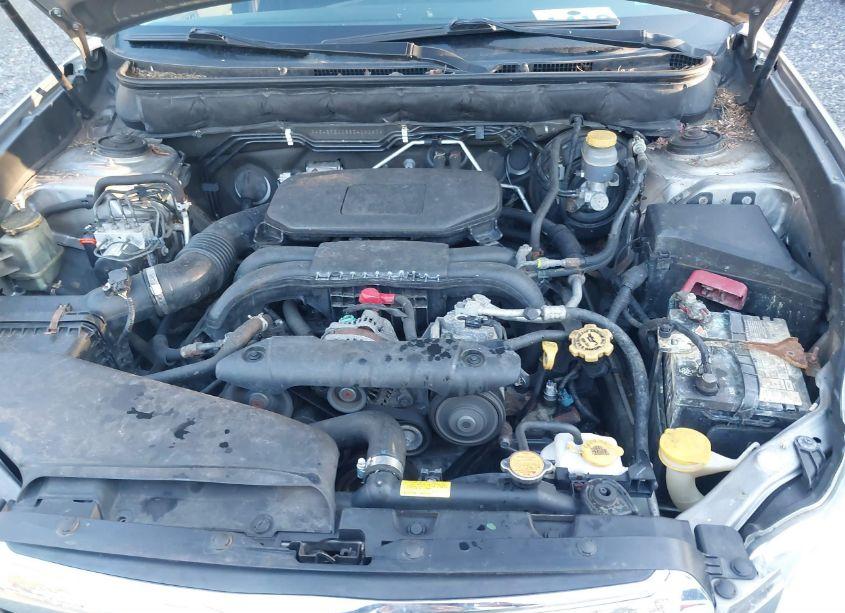 Photo 10 of 2011 Subaru Outback 2.5I PREMIUM (VIN 4S4BRBCC8B3406069)