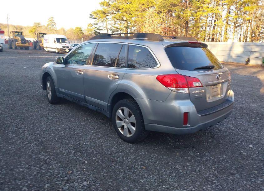 Photo 3 of 2011 Subaru Outback 2.5I PREMIUM (VIN 4S4BRBCC8B3406069)