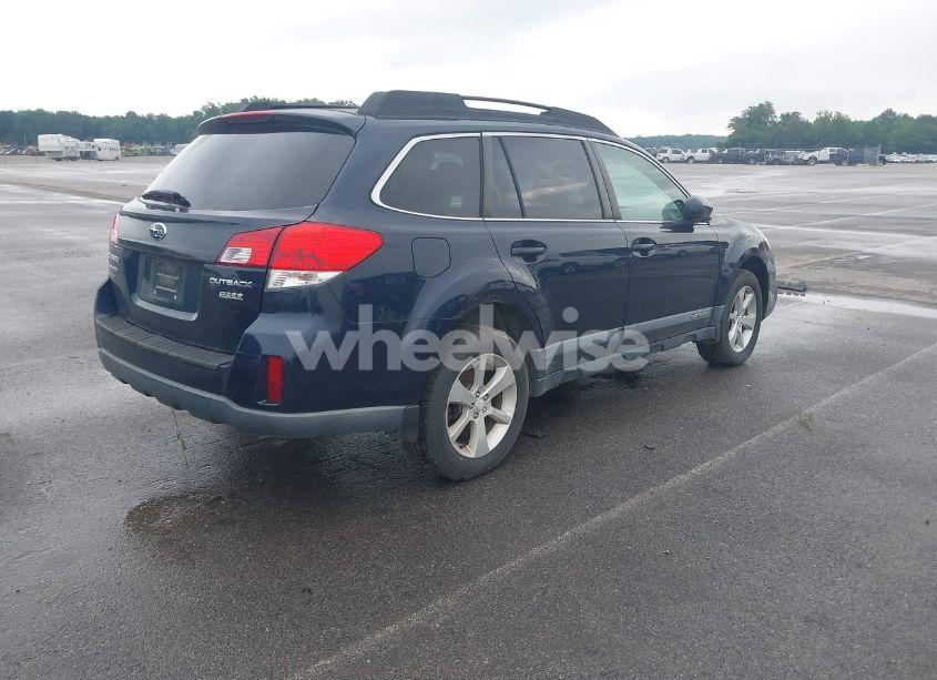 Photo 4 of 2013 Subaru Outback 2.5I PREMIUM (VIN 4S4BRBCC8D1324776)