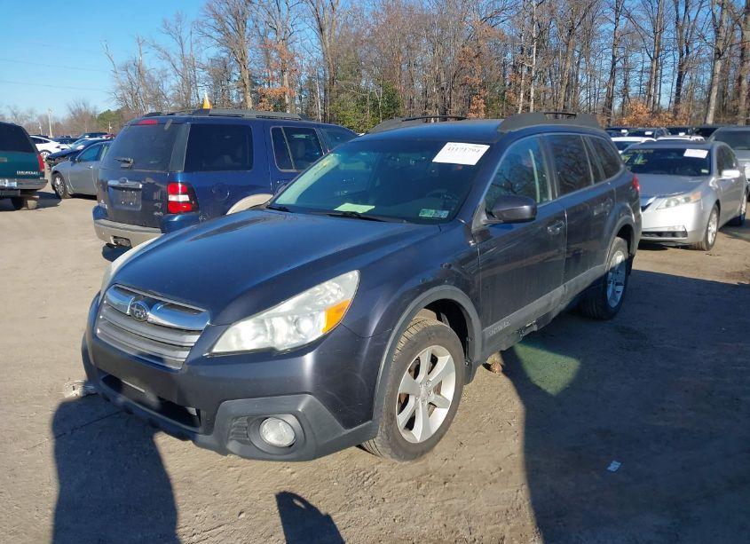Photo 2 of 2013 Subaru Outback 2.5I PREMIUM (VIN 4S4BRBCC8D3213102)