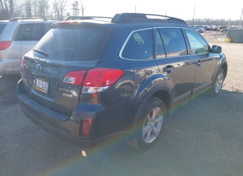 Photo 4 of 2013 Subaru Outback 2.5I PREMIUM (VIN 4S4BRBCC8D3213102)