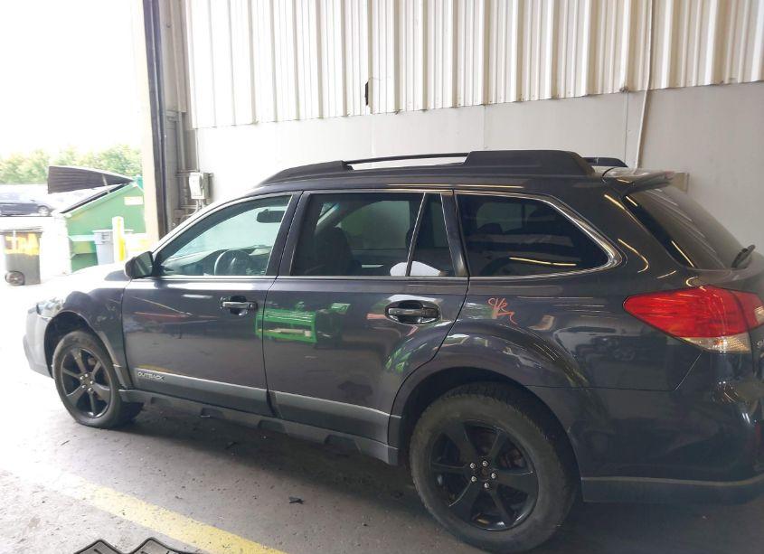 Photo 15 of 2013 Subaru Outback 2.5I PREMIUM (VIN 4S4BRBCC8D3297440)