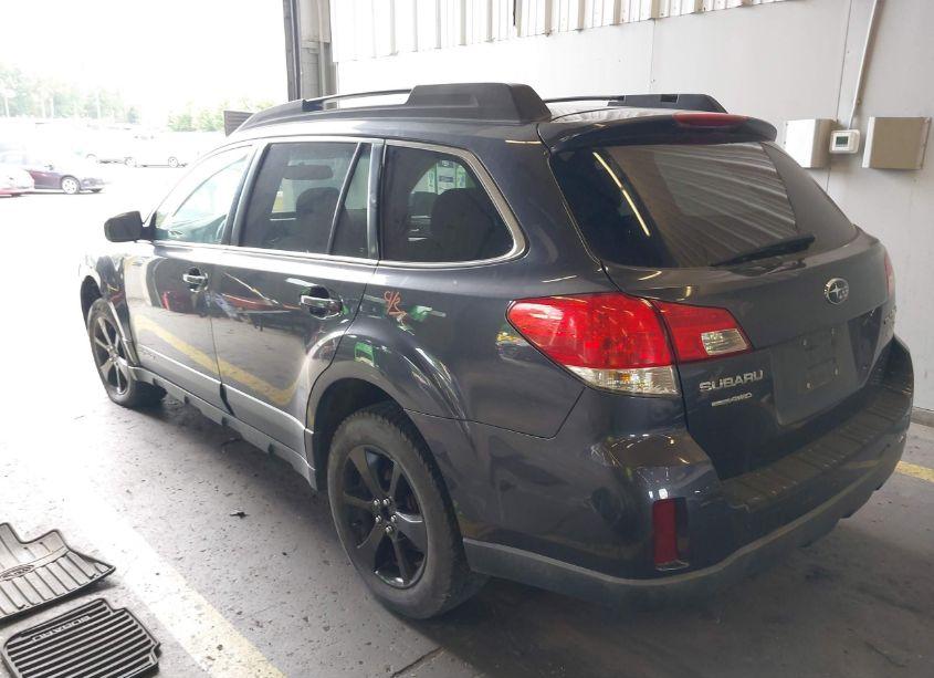 Photo 3 of 2013 Subaru Outback 2.5I PREMIUM (VIN 4S4BRBCC8D3297440)