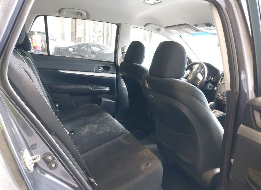 Photo 8 of 2013 Subaru Outback 2.5I PREMIUM (VIN 4S4BRBCC8D3297440)