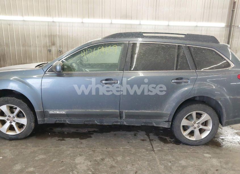 Photo 15 of 2013 Subaru Outback 2.5I PREMIUM (VIN 4S4BRBCC8D3309490)