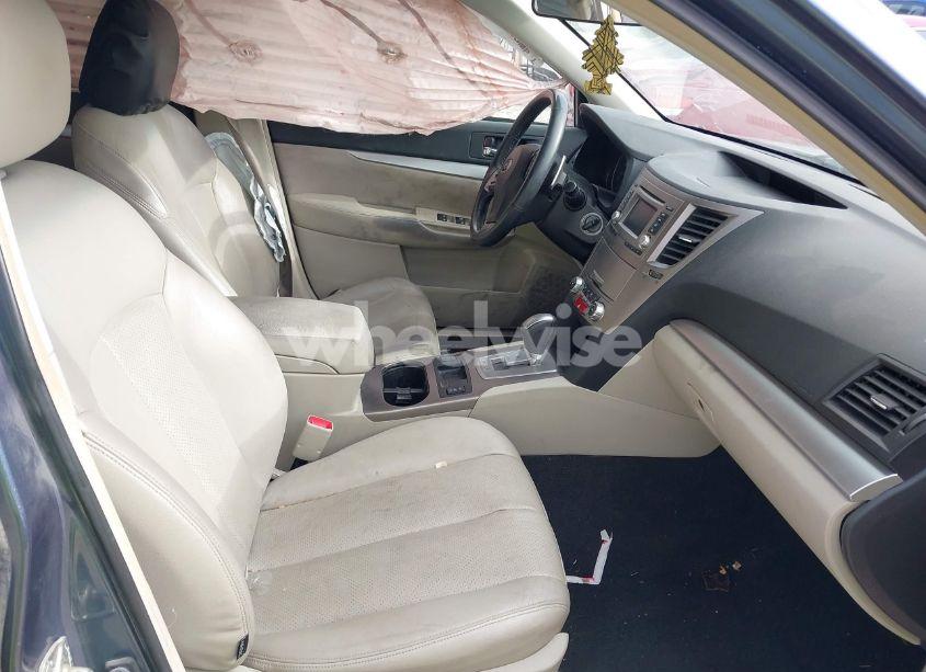 Photo 5 of 2014 Subaru Outback 2.5I PREMIUM (VIN 4S4BRBCC8E3327604)