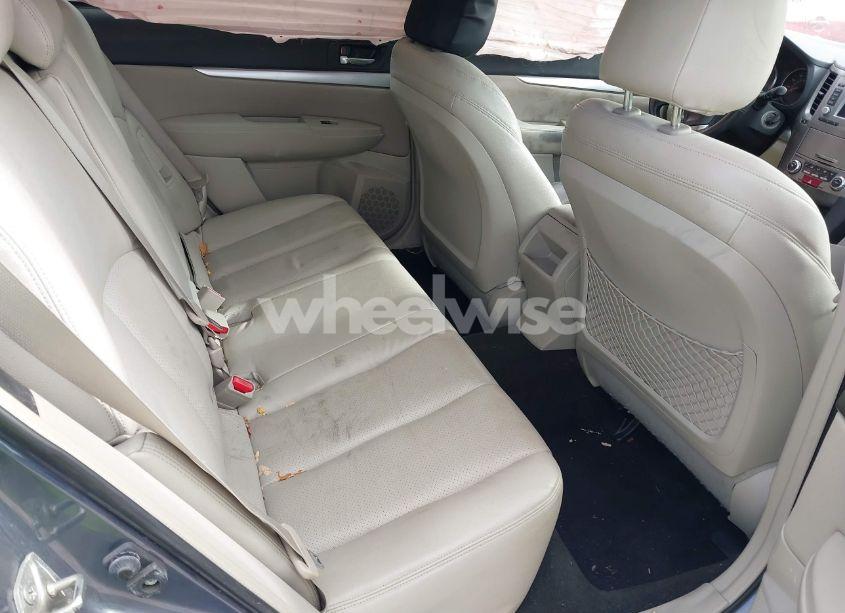 Photo 8 of 2014 Subaru Outback 2.5I PREMIUM (VIN 4S4BRBCC8E3327604)